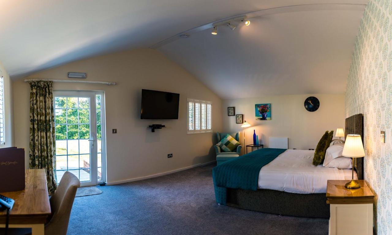 Manor Court Hotel Carnaby 외부 사진