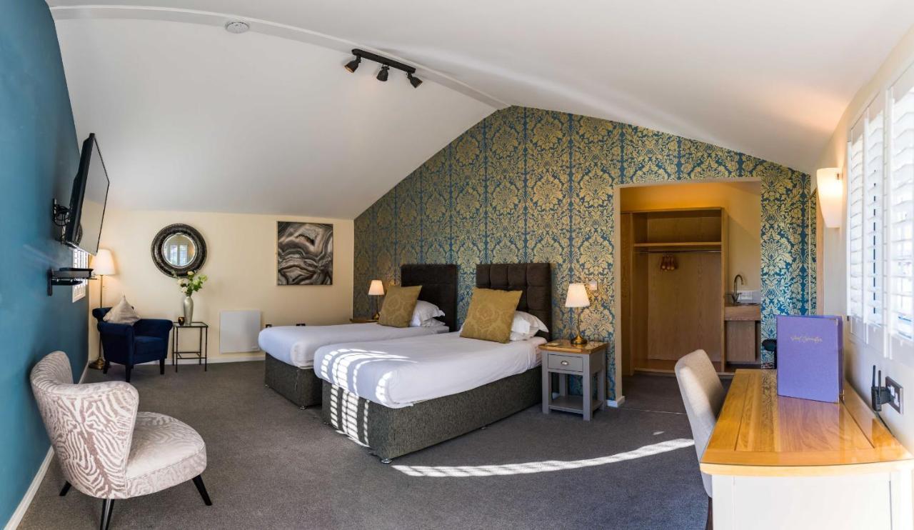 Manor Court Hotel Carnaby 외부 사진